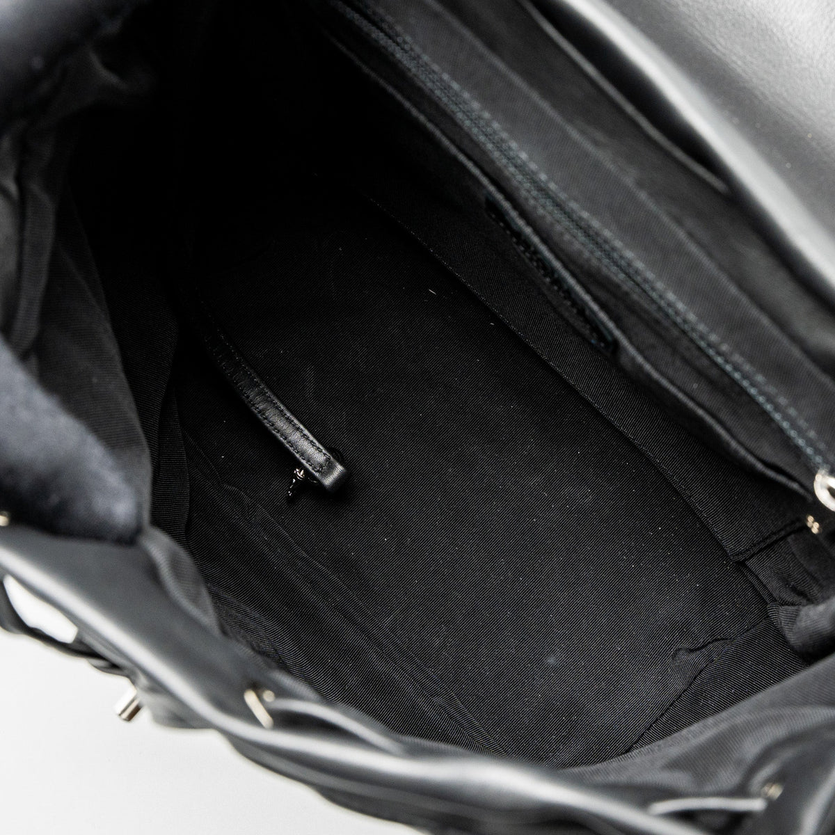 URBAN SPIRIT BACKPACK CHEVRON CALFSKIN BLACK SHW